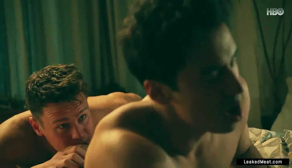 Groff naked jonathan Looking For