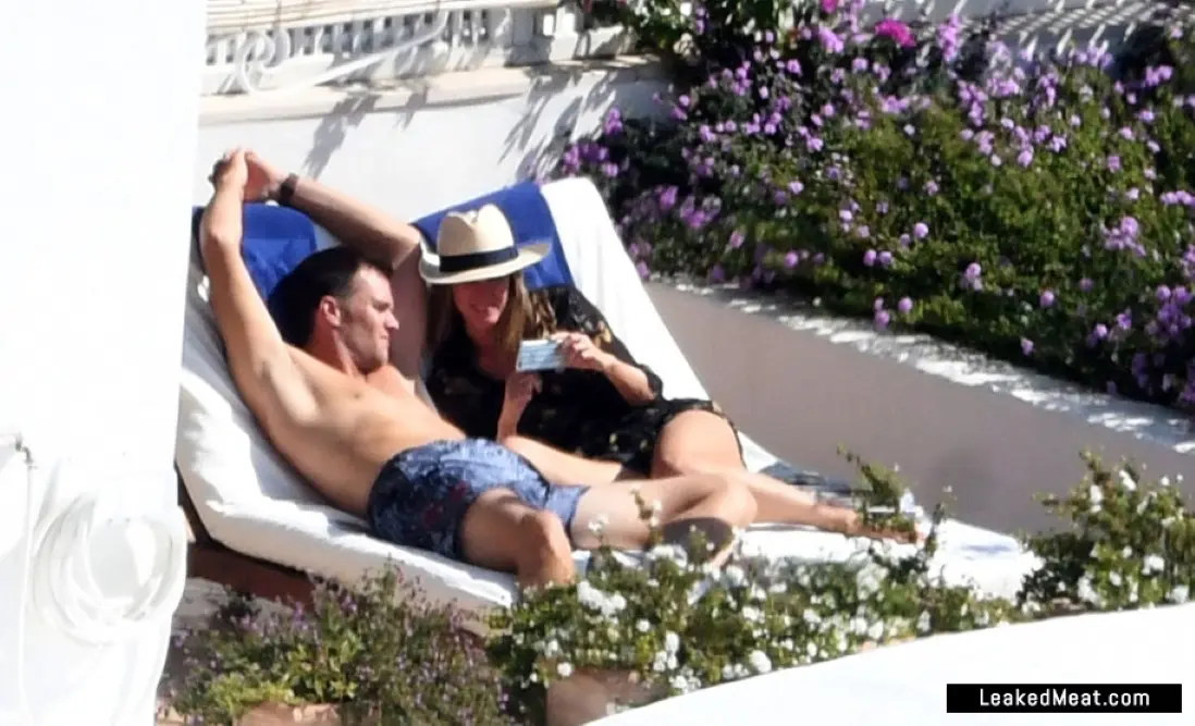 Tom Brady sunbathing with Gisele