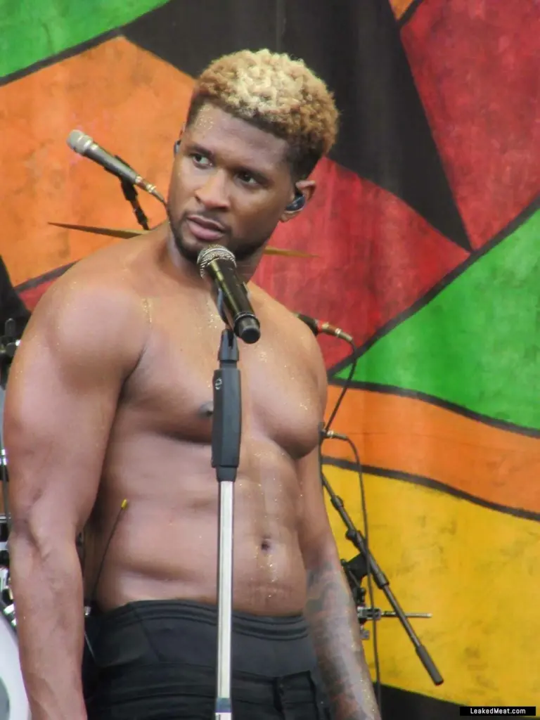 Usher bulge on stage
