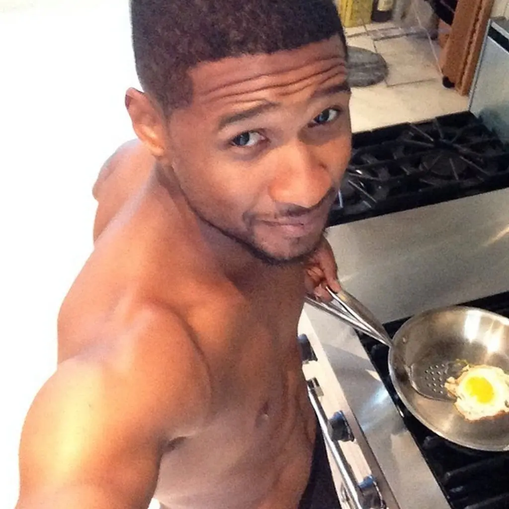 Pics Of Usher Naked