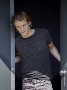 Lucas Till Nude Pics & Hot Scenes (2020) • Leaked Meat