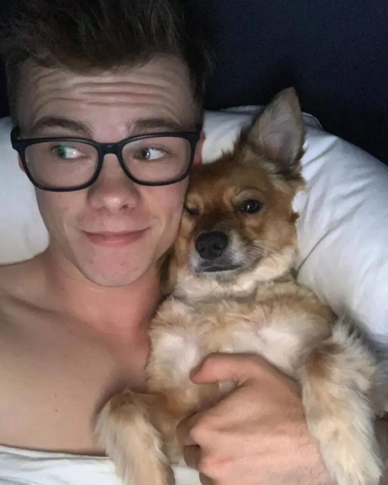 Nic Hamilton with dog